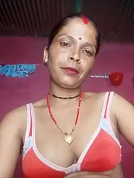 Snapshot of Hot_bh87 chatting on August 2026 06:00:01 PM Hot bh87 online show from August 2026 06:00:01 PM