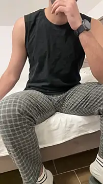 idhemo online show from March 2026 11:31:02 PM