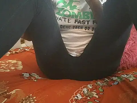 Snapshot of Solayadiva chatting on April 2026 07:52:02 PM Solayadiva online show from April 2026 07:52:02 PM