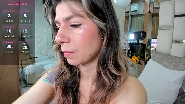 electraknox online show from March 2026 05:18:02 PM