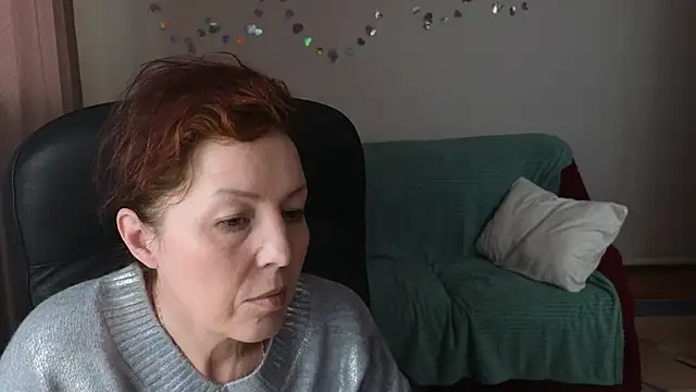 Snapshot of Wild_Roxyy chatting on February 2026 10:33:02 AM Wild Roxyy online show from February 2026 10:33:02 AM