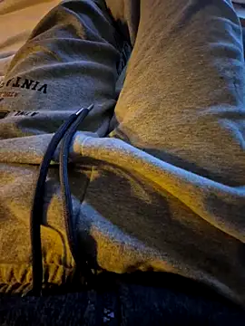 RetroWorth01 online show from February 2026 08:38:01 PM