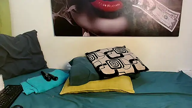 CLEO-001 online show from April 2026 05:41:01 PM