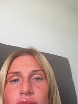 jadey19x online show from May 2026 11:15:01 AM