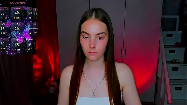 Snapshot of Maddy_Wood_ chatting on June 2026 04:16:02 PM Maddy Wood online show from June 2026 04:16:02 PM