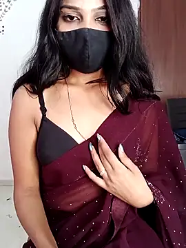 Snapshot of Cutie_babes01 chatting on April 2026 05:16:01 AM Cutie babes01 online show from April 2026 05:16:01 AM