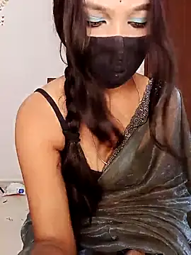 Snapshot of Cutie_babes01 chatting on April 2026 05:22:02 PM Cutie babes01 online show from April 2026 05:22:02 PM