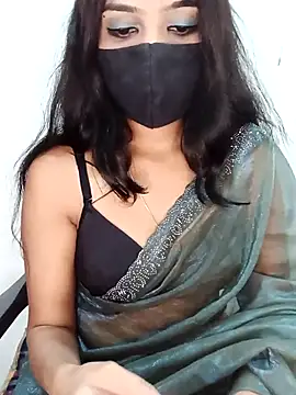 Snapshot of Cutie_babes01 chatting on April 2026 01:16:02 AM Cutie babes01 online show from April 2026 01:16:02 AM
