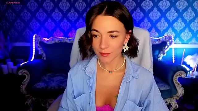 Snapshot of GracefulMichelle chatting on March 2026 08:26:02 PM GracefulMichelle online show from March 2026 08:26:02 PM