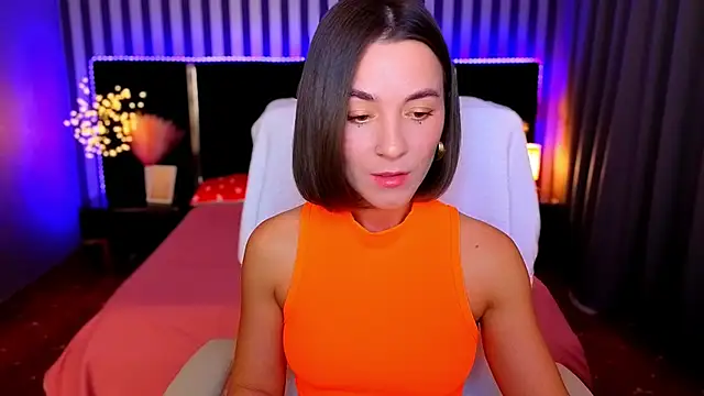 Snapshot of GracefulMichelle chatting on April 2026 07:14:01 PM GracefulMichelle online show from April 2026 07:14:01 PM