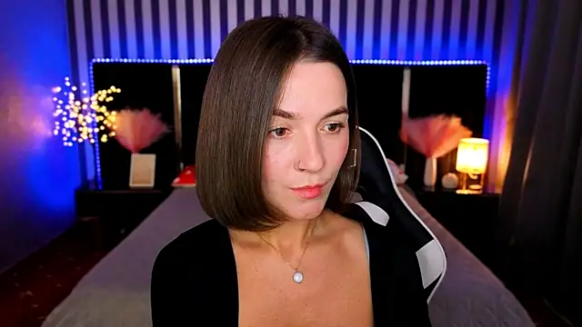 Snapshot of GracefulMichelle chatting on April 2026 07:38:02 PM GracefulMichelle online show from April 2026 07:38:02 PM