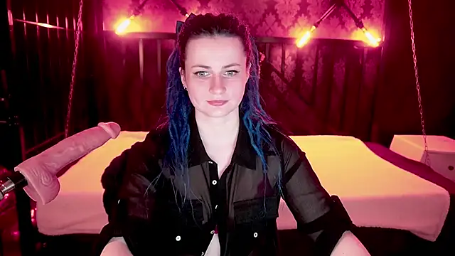 AlisaGracee online show from April 2026 07:11:02 PM