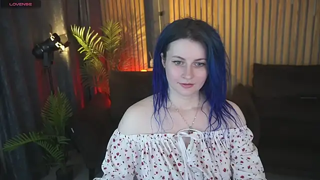 AlisaGracee online show from May 2026 12:45:01 PM