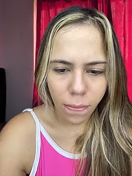 estefasinclair online show from May 2026 06:45:01 PM