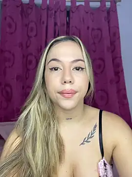 estefasinclair online show from May 2026 11:13:02 PM