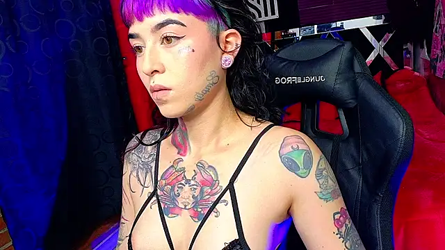 Snapshot of nova_kitttyy chatting on April 2026 02:45:02 AM nova kitttyy online show from April 2026 02:45:02 AM