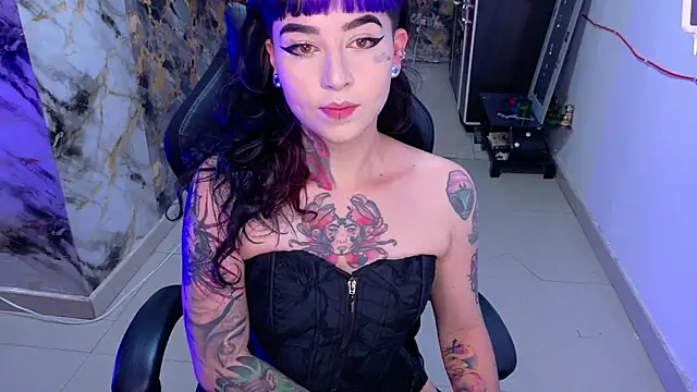 Snapshot of nova_kitttyy chatting on May 2026 04:39:01 AM nova kitttyy online show from May 2026 04:39:01 AM