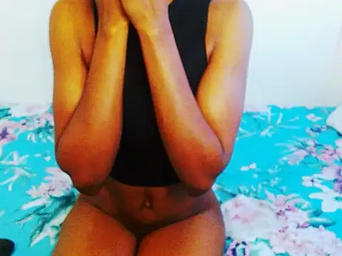 Snapshot of ChocoSlenderXXX chatting on April 2026 04:52:02 AM ChocoSlenderXXX online show from April 2026 04:52:02 AM