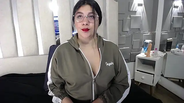 Snapshot of belen_green chatting on June 2026 11:14:01 AM belen green online show from June 2026 11:14:01 AM