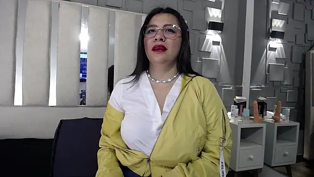Snapshot of belen_green chatting on June 2026 11:18:02 AM belen green online show from June 2026 11:18:02 AM