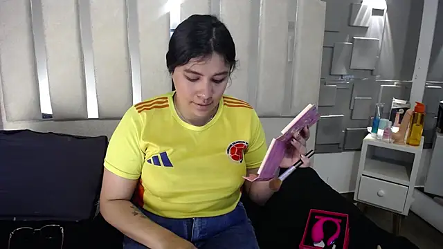 Snapshot of belen_green chatting on July 2026 01:59:01 PM belen green online show from July 2026 01:59:01 PM
