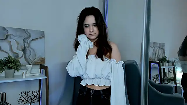 GrayceVavra online show from March 2026 01:06:01 PM