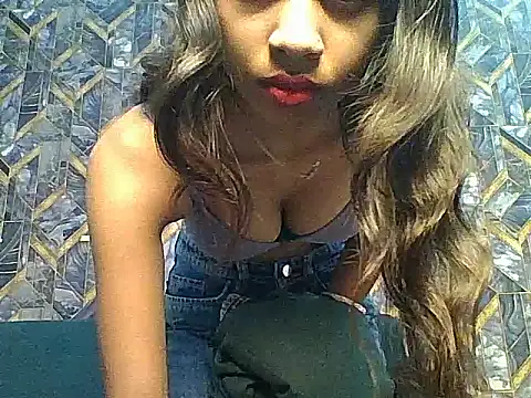 Snapshot of Rani1993 chatting on March 2026 04:55:01 PM Rani1993 online show from March 2026 04:55:01 PM