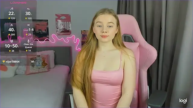 Snapshot of EvaRaee chatting on February 2026 03:57:01 AM EvaRaee online show from February 2026 03:57:01 AM