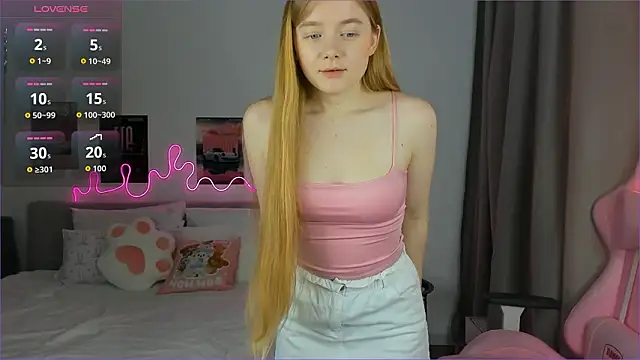 Snapshot of EvaRaee chatting on March 2026 06:20:01 AM EvaRaee online show from March 2026 06:20:01 AM