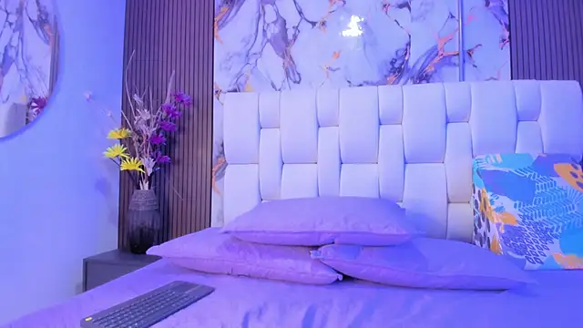 Snapshot of alisstarr chatting on March 2026 12:05:03 PM alisstarr online show from March 2026 12:05:03 PM