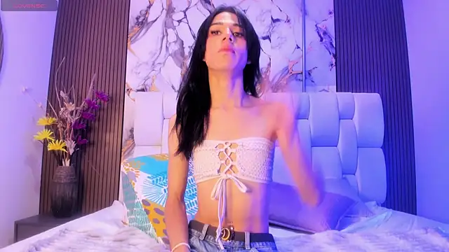 Snapshot of alisstarr chatting on April 2026 11:33:02 AM alisstarr online show from April 2026 11:33:02 AM