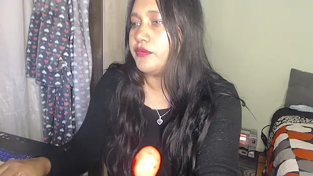 Snapshot of SexyGalletita chatting on May 2026 03:44:02 AM SexyGalletita online show from May 2026 03:44:02 AM