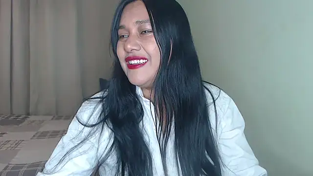 Snapshot of SexyGalletita chatting on May 2026 03:03:02 AM SexyGalletita online show from May 2026 03:03:02 AM