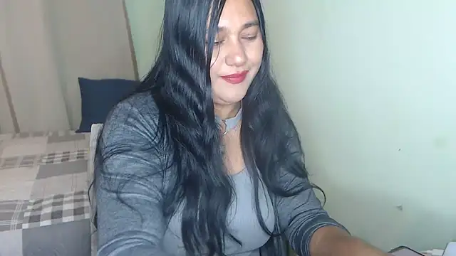 Snapshot of SexyGalletita chatting on May 2026 03:35:01 AM SexyGalletita online show from May 2026 03:35:01 AM
