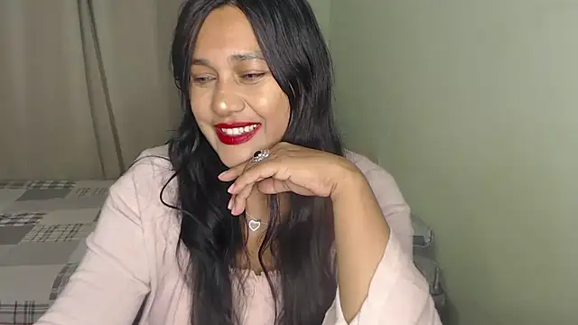 Snapshot of SexyGalletita chatting on May 2026 03:56:02 AM SexyGalletita online show from May 2026 03:56:02 AM