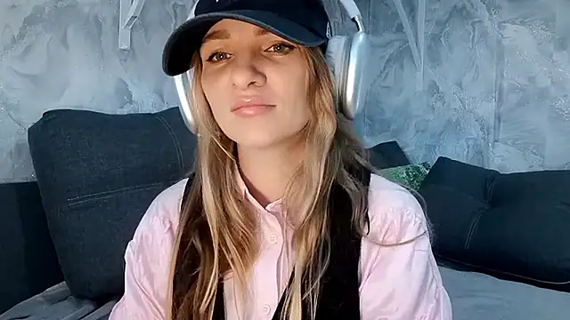 Anabel Meow online show from February 2026 08:10:01 AM