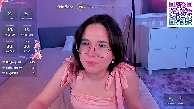 Snapshot of leylamirage chatting on June 2026 09:00:01 AM leylamirage online show from June 2026 09:00:01 AM