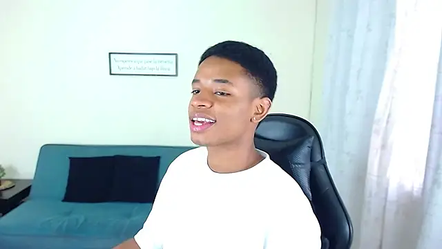 liiam3 online show from March 2026 08:59:02 PM