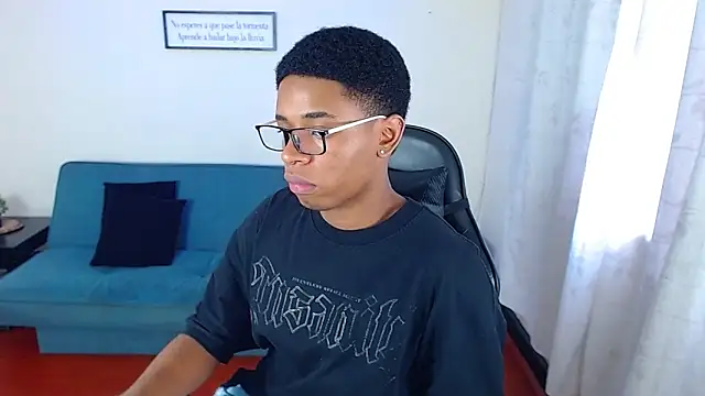 liiam3 online show from March 2026 08:57:01 PM