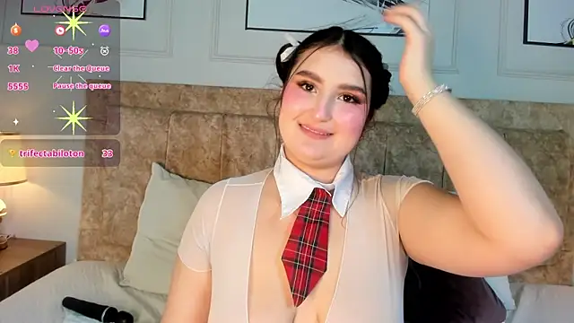 Snapshot of zoe_moon__ chatting on April 2026 01:41:01 PM zoe moon online show from April 2026 01:41:01 PM