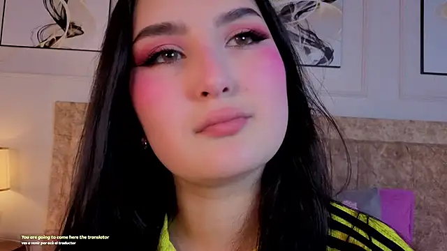 zoe moon   online show from June 2026 08:55:02 PM