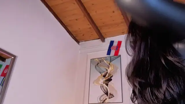 zoe moon   online show from June 2026 11:48:01 AM