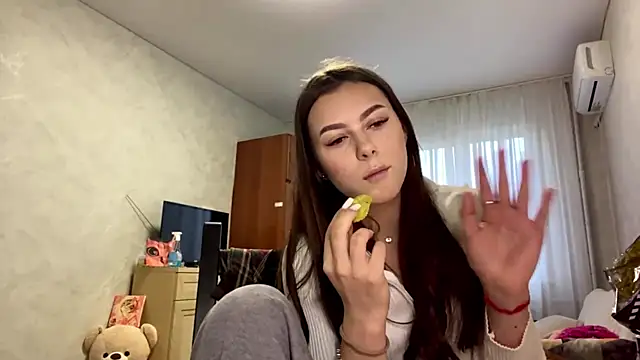 StephaniCute online show from April 2026 03:07:01 PM