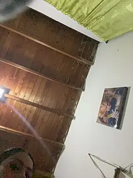 Snapshot of Emily-Fire chatting on April 2026 02:45:01 AM Emily-Fire online show from April 2026 02:45:01 AM