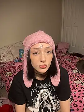 Snapshot of strwbrrymilk chatting on March 2026 03:01:01 AM strwbrrymilk online show from March 2026 03:01:01 AM