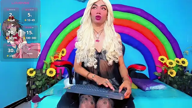 Snapshot of suzume_Mendez chatting on April 2026 11:04:02 AM suzume Mendez online show from April 2026 11:04:02 AM