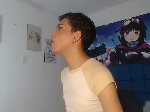 Snapshot of Ailanys_Miller chatting on April 2026 06:16:02 PM Ailanys Miller online show from April 2026 06:16:02 PM