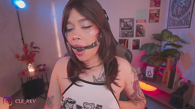 Snapshot of violette_clerk1_ chatting on March 2026 10:20:01 PM violette clerk1 online show from March 2026 10:20:01 PM