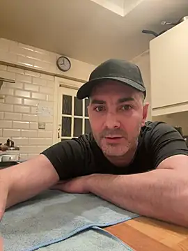 Snapshot of markbigX chatting on February 2026 01:24:01 AM markbigX online show from February 2026 01:24:01 AM