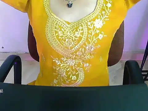 Snapshot of Hotsurbhi chatting on March 2026 04:50:01 AM Hotsurbhi online show from March 2026 04:50:01 AM